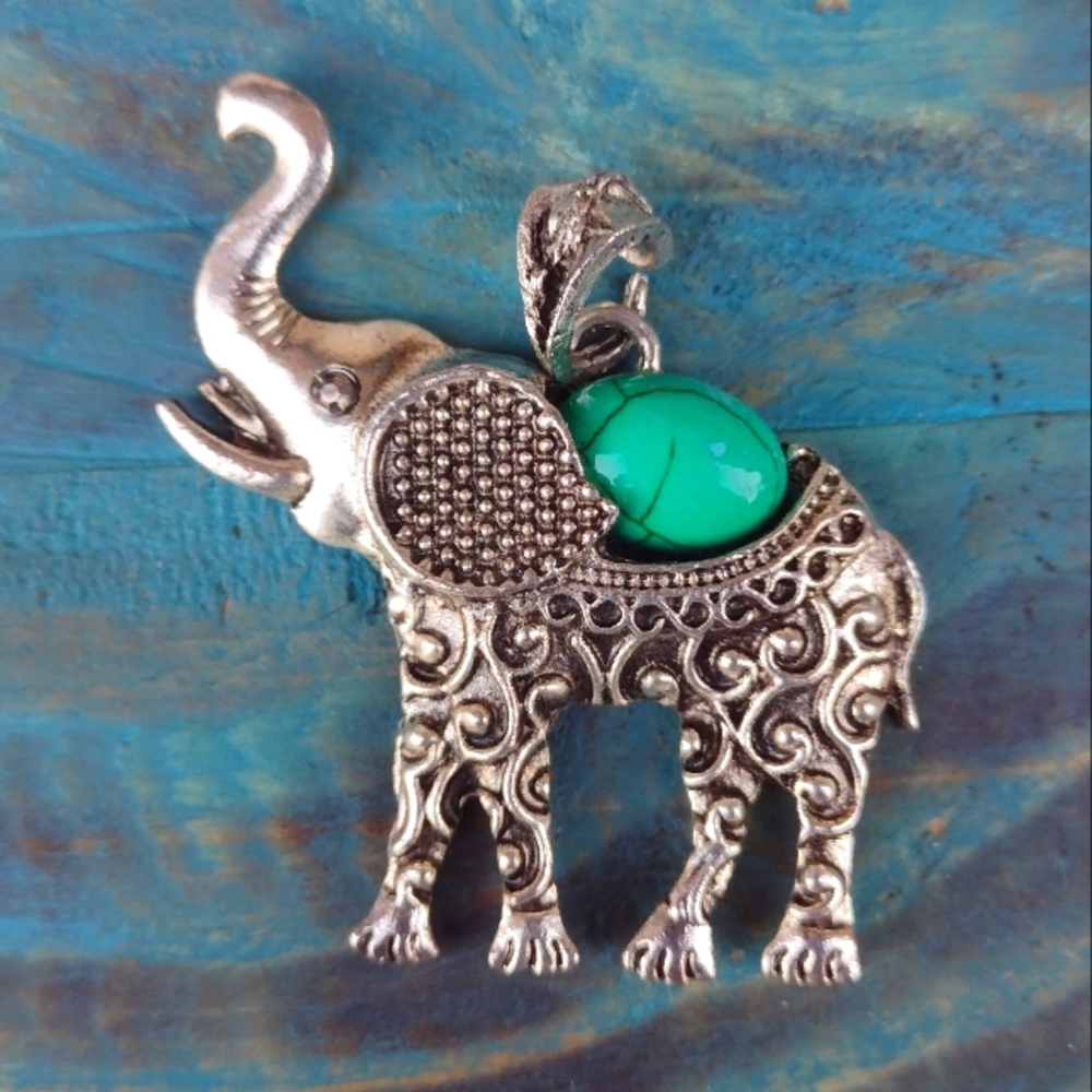 Women's Silver Toned Elephant Necklace Charm with Amazonite Stone